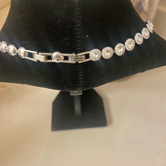 Swarovski Diamond necklace - Picture 5 of 7